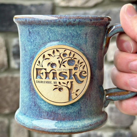 stoneware mug
friske logo mug