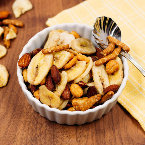 Honey Bee Snack Mix
