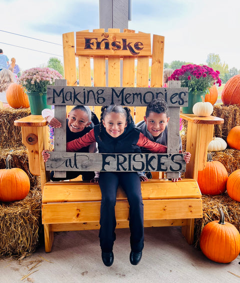Friske Farm Market
Fall Festival
Family Fun
Pumpkin Patch
Apple festival
Photo contest