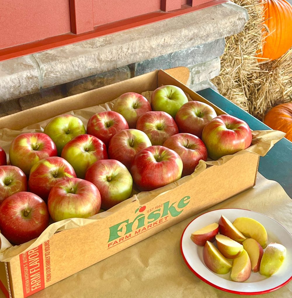 Northern Spy Apple Box with vibrant red 'Friske Spy' apples